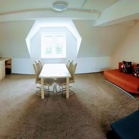 - Na Stare Radnici - Apartment Karlovy Vary